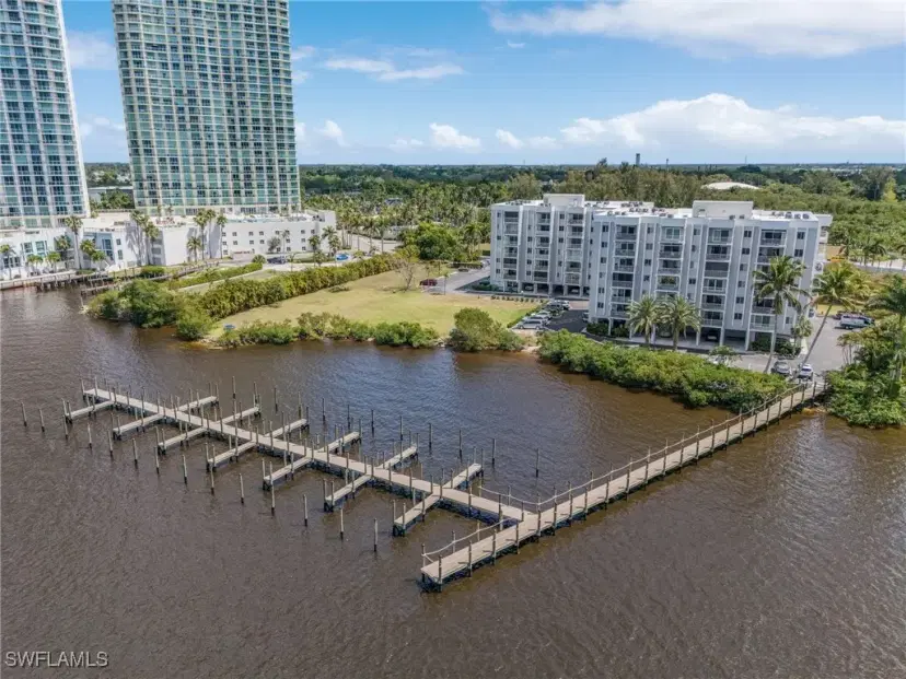 Picture of 2885 Palm Beach Blvd 103, Fort Myers FL 33916