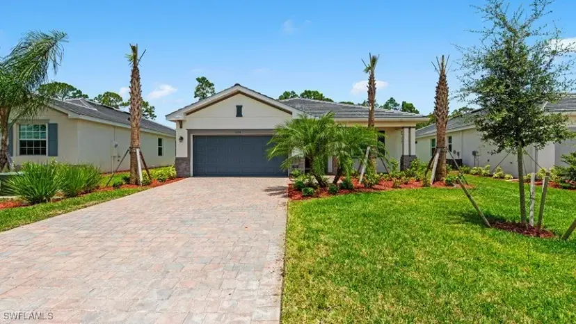 Picture of 3160 Weston Manor Dr, Alva FL 33920