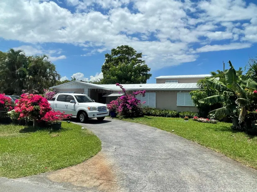 Picture of 205 SE 21St Avenue, Boynton Beach FL 33435
