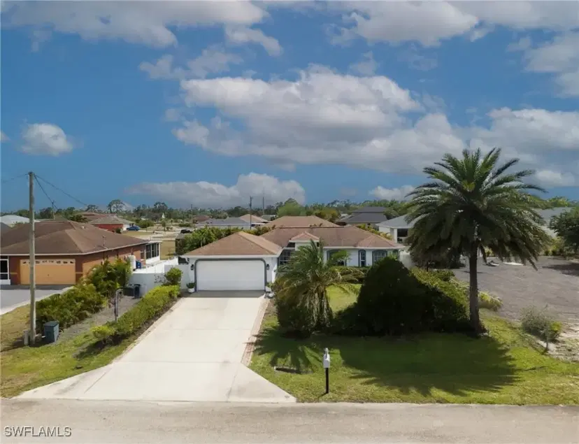 Picture of 4115 10Th St W, Lehigh Acres FL 33971