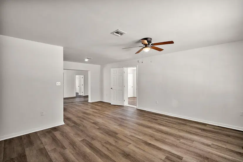 Picture of 33830 S South Haines Creek Road Road, Leesburg FL 34788
