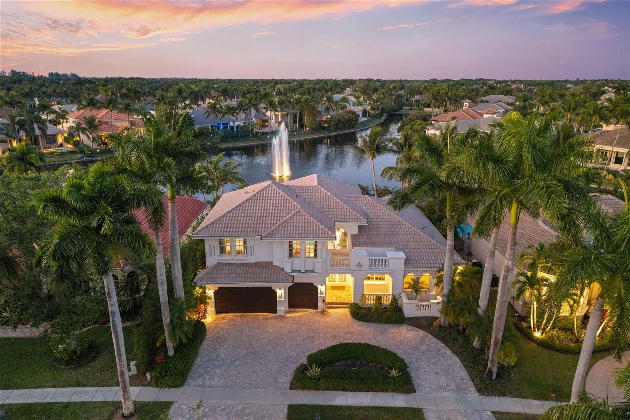 Picture of 10903 Blue Palm St, Plantation, FL 33324