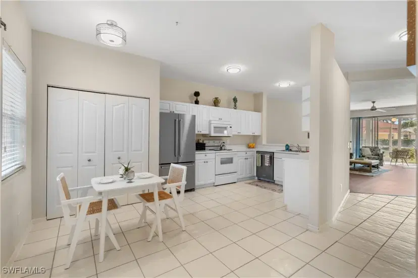 Picture of 1758 Reuven Cir 1503, Naples FL 34112