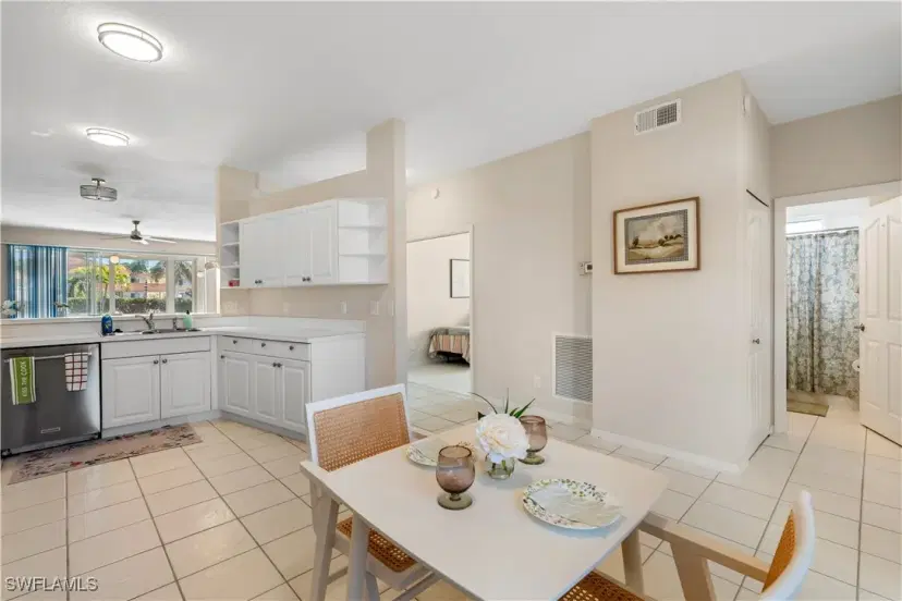 Picture of 1758 Reuven Cir 1503, Naples FL 34112