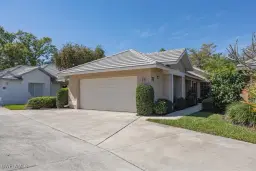 Picture of 78 Fountain Cir, Naples, FL 34119
