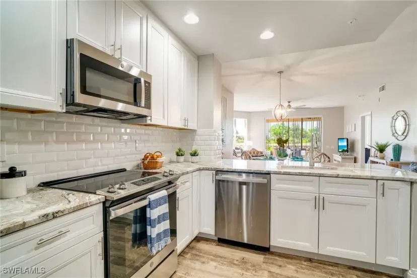 Picture of 16400 Millstone Cir 103, Fort Myers FL 33908