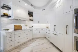 Picture of 2745 1St St 1402, Fort Myers, FL 33916