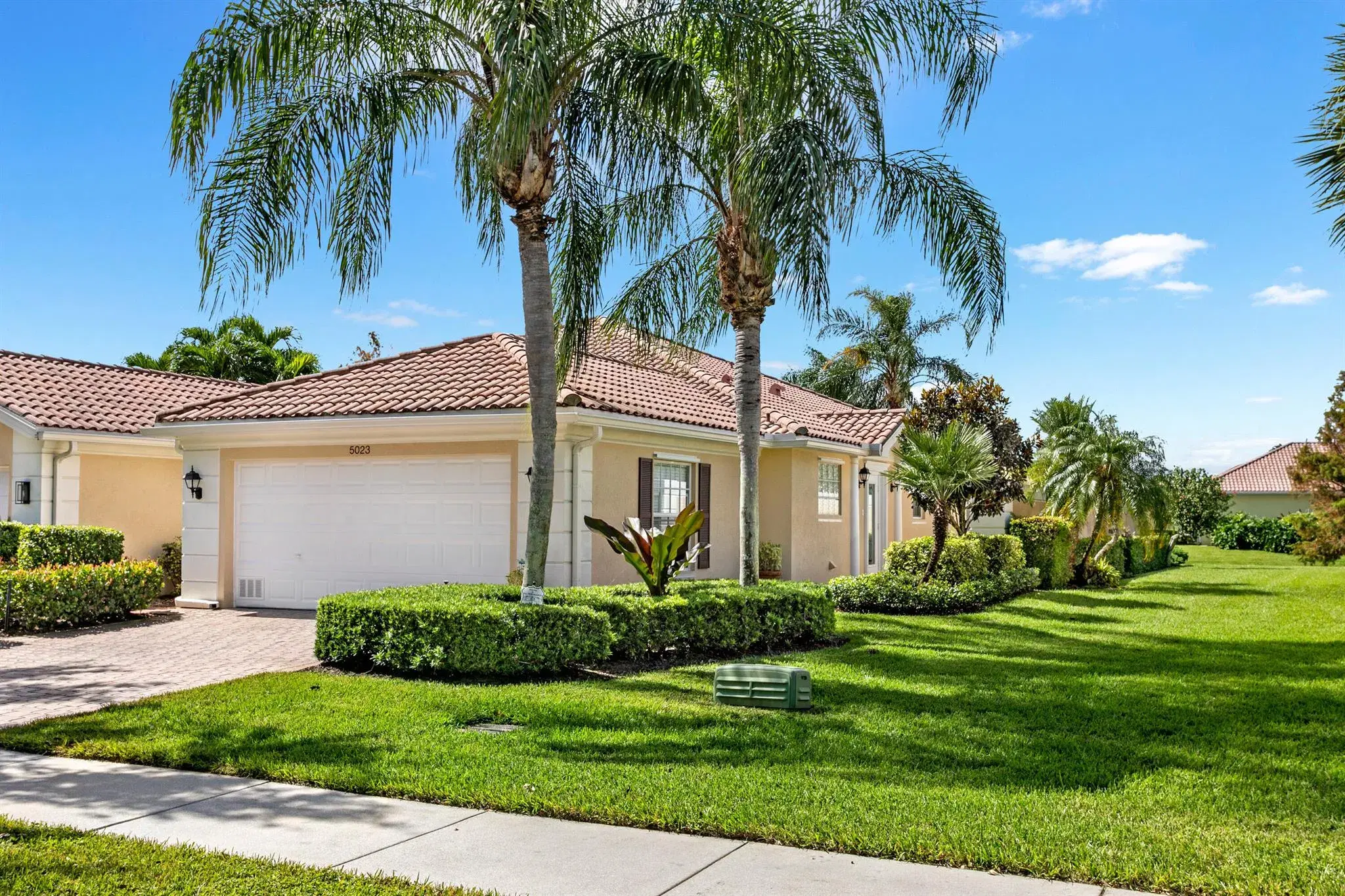 Picture of 5023 Magnolia Bay Circle, Palm Beach Gardens, FL 33418