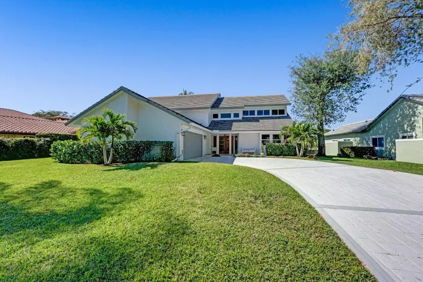 Picture of 21 Marlwood Lane, Palm Beach Gardens FL 33418