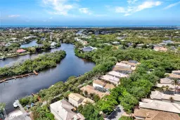Picture of 27571 Riverbank Dr, Bonita Springs, FL 34134