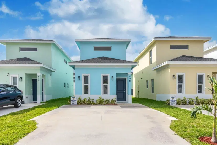 Picture of 406 NW 13Th Avenue, Boynton Beach FL 33435