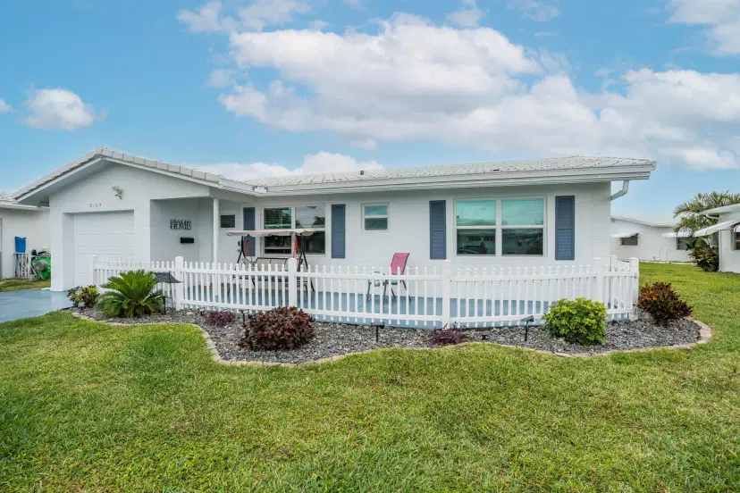 Picture of 2105 Alfred Drive Drive Sw, Boynton Beach FL 33426