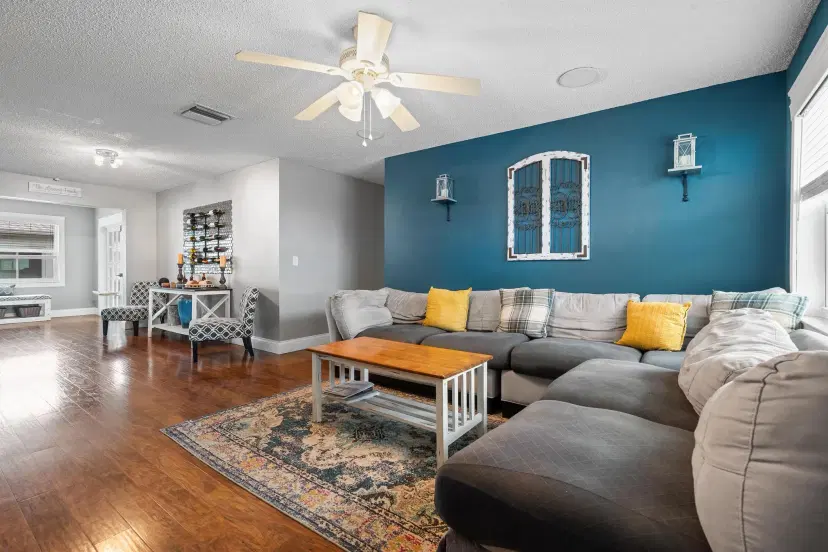 Picture of 2105 Alfred Drive Drive Sw, Boynton Beach FL 33426