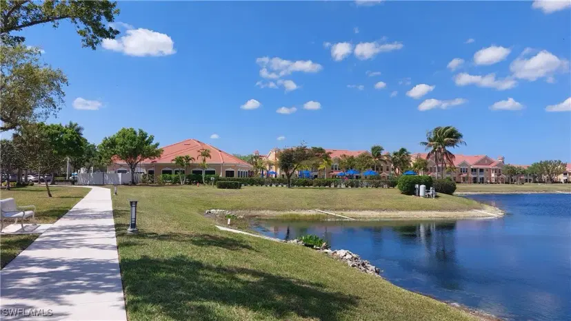 Picture of 1865 Concordia Lake Cir 407, Cape Coral FL 33909
