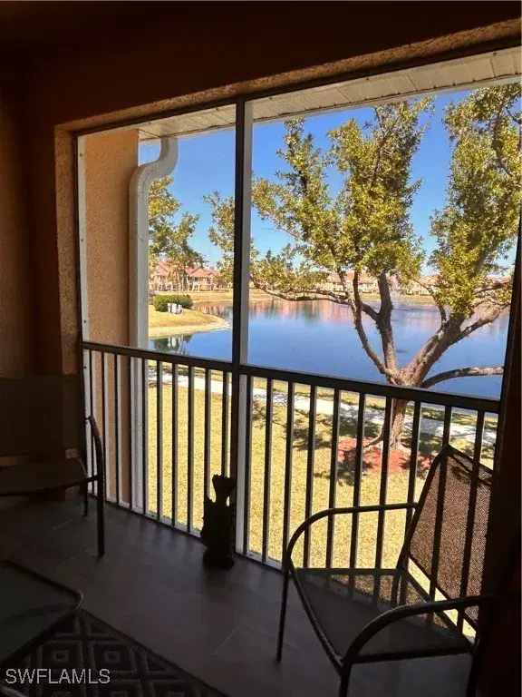 Picture of 1865 Concordia Lake Cir 407, Cape Coral FL 33909