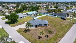 Picture of 601 SE 16Th Ter, Cape Coral, FL 33990