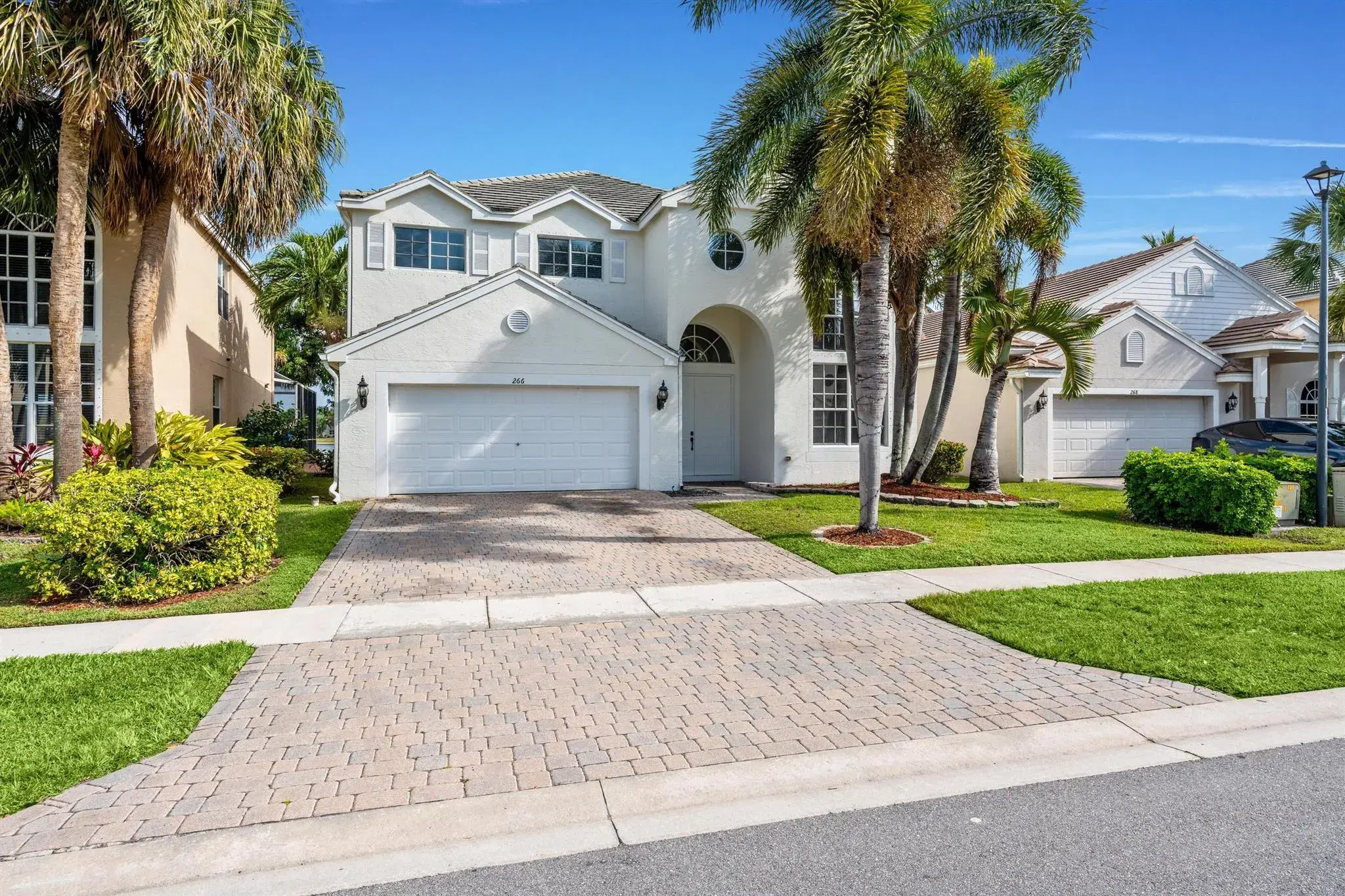Picture of 266 Berenger Walk, Royal Palm Beach, FL 33414