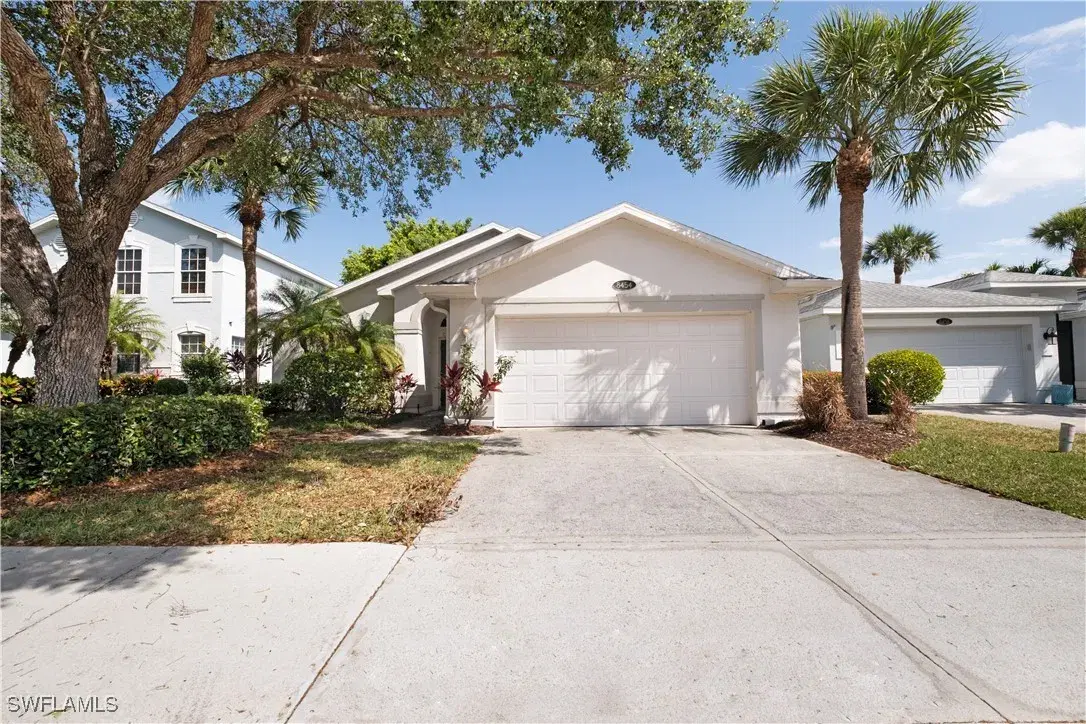 Picture of 8454 Hollow Brook Cir, Naples, FL 34119