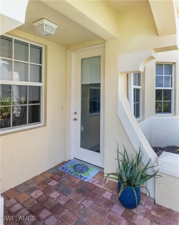 Picture of 5602 Cape Harbour Dr 102, Cape Coral FL 33914