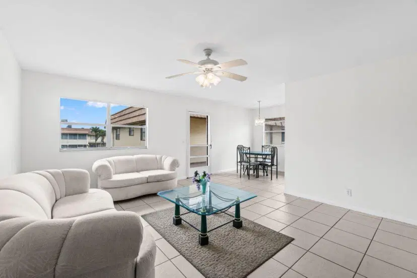 Picture of 173 Saxony D, Delray Beach FL 33446