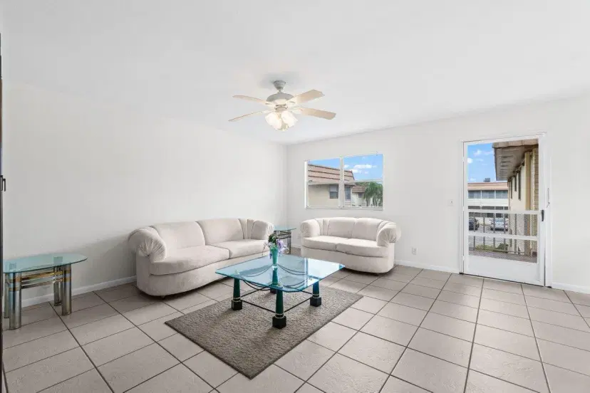 Picture of 173 Saxony D, Delray Beach FL 33446