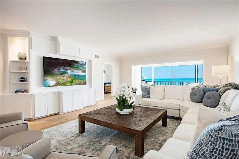 Picture of 2905 Gulf Shore Blvd N 603N, Naples FL 34103