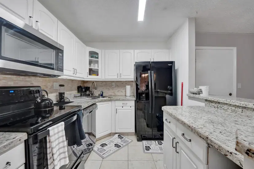 Picture of 9441 W Mcnab Road 111, Tamarac FL 33321