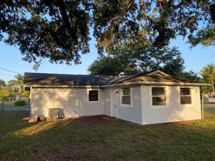 Picture of 2101 SW Idaho Lane, Port St Lucie FL 34953