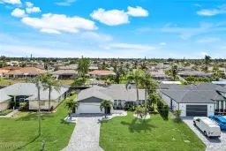 Picture of 1112 SE 31St St, Cape Coral, FL 33904