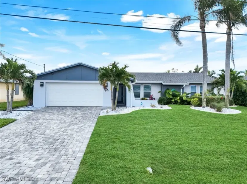 Picture of 1112 SE 31St St, Cape Coral FL 33904