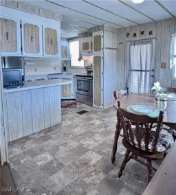 Picture of 758 Knotty Pine Cir, North Fort Myers, FL 33917