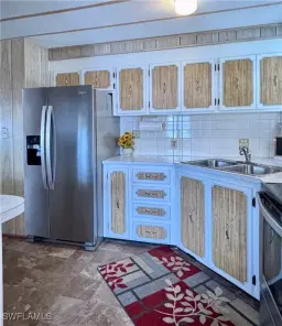 Picture of 758 Knotty Pine Cir, North Fort Myers, FL 33917