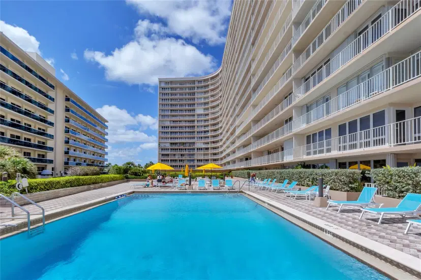 Picture of 4100 Galt Ocean Dr 202, Fort Lauderdale FL 33308