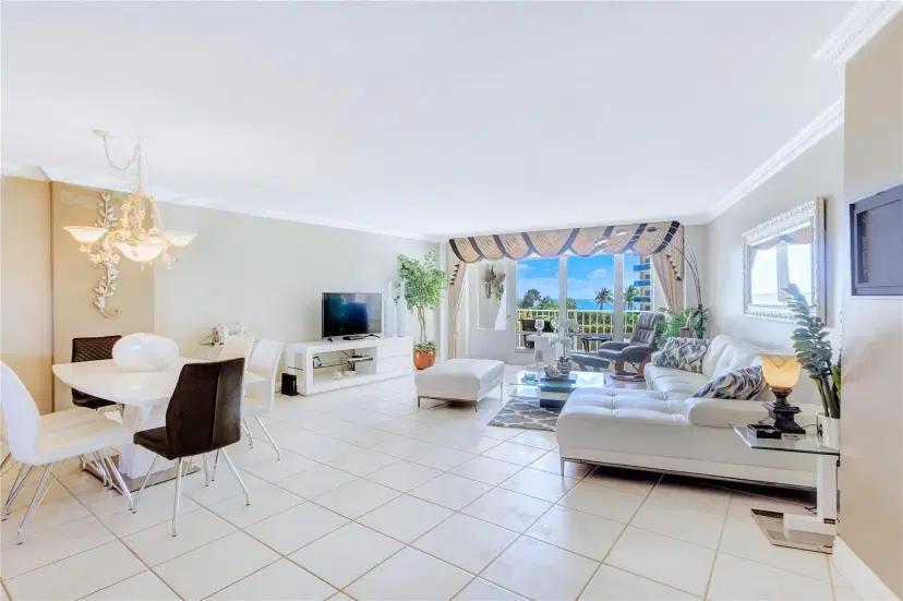 Picture of 4100 Galt Ocean Dr 202, Fort Lauderdale FL 33308