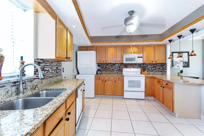 Picture of 4100 Galt Ocean Dr 202, Fort Lauderdale FL 33308