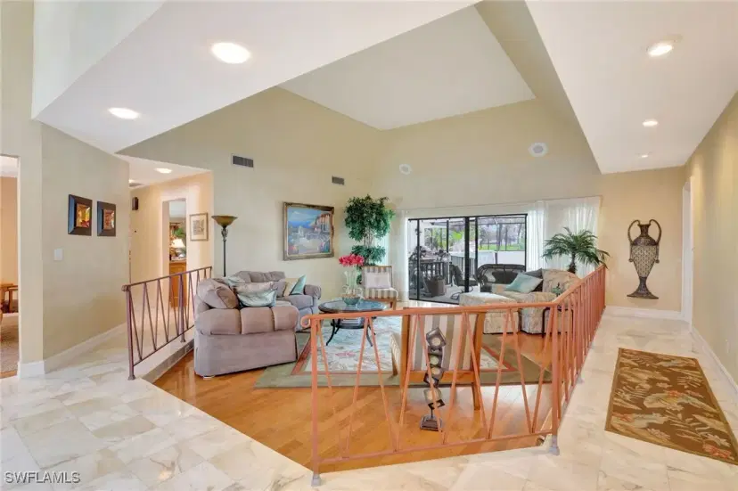 Picture of 101 Palmetto Dunes Cir, Naples FL 34113
