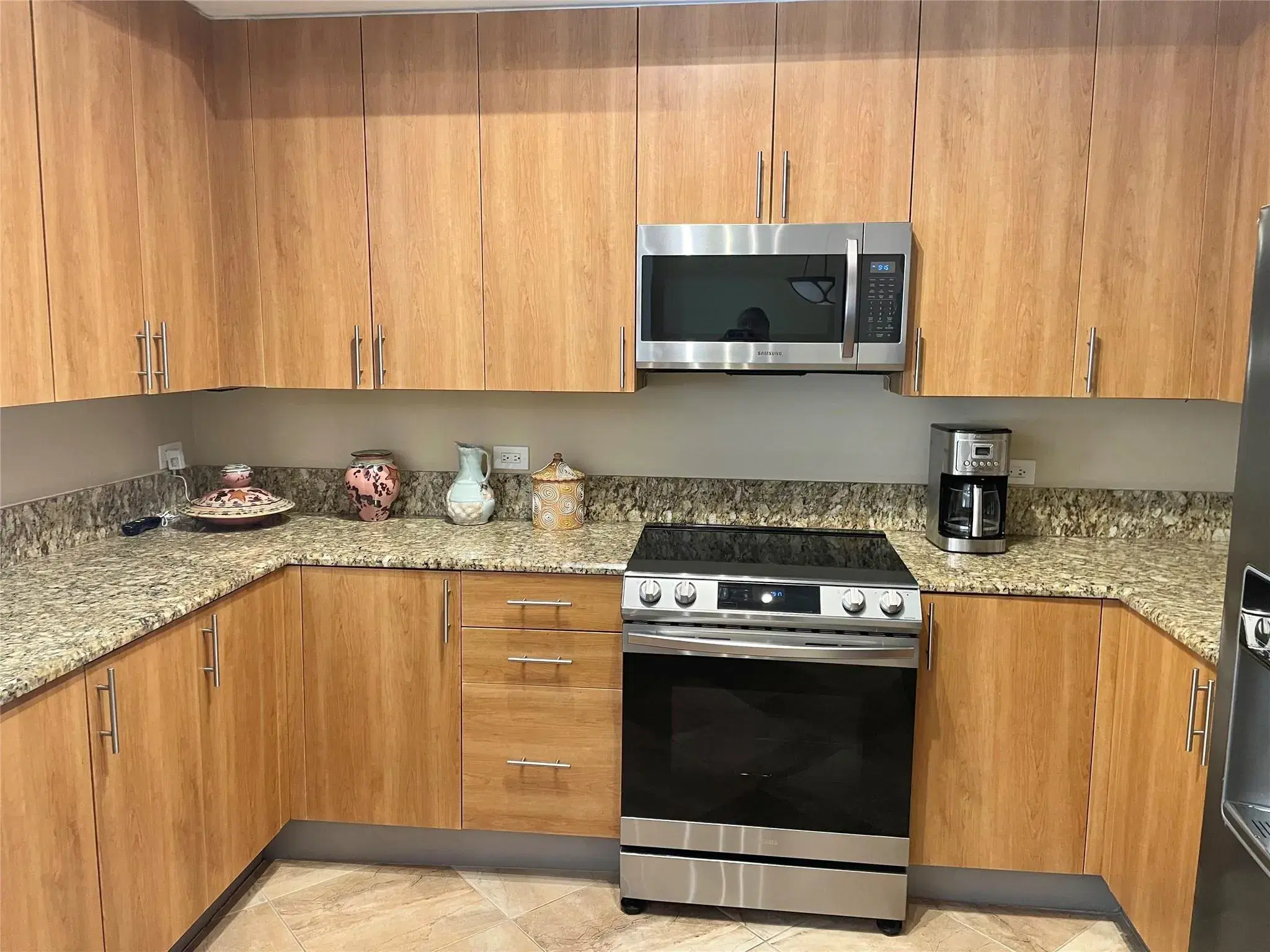 Picture of 2617 NE 14Th Ave 503, Wilton Manors, FL 33334