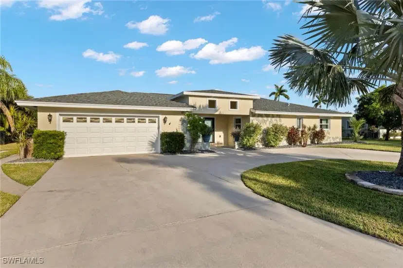Picture of 5211 Pocatella Ct, Cape Coral FL 33904