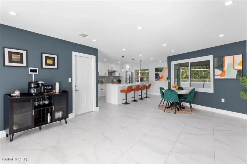 Picture of 5211 Pocatella Ct, Cape Coral FL 33904
