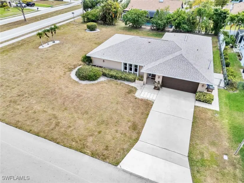 Picture of 404 SW 33Rd Ter, Cape Coral FL 33914