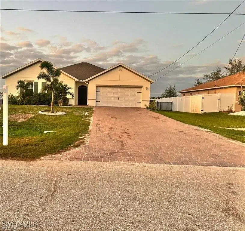 Picture of 2829 NW 7Th Ter, Cape Coral FL 33993