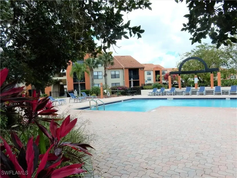 Picture of 13621 Eagle Ridge Dr 1518, Fort Myers FL 33912