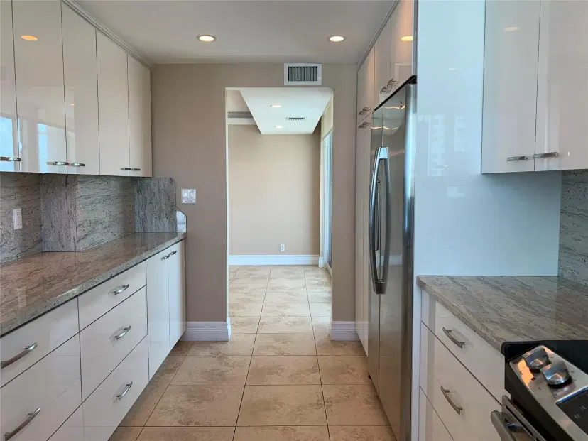 Picture of 1360 S Ocean Blvd 1205, Pompano Beach FL 33062