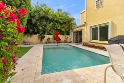 Picture of 221 Pelican Way, Delray Beach, FL 33483