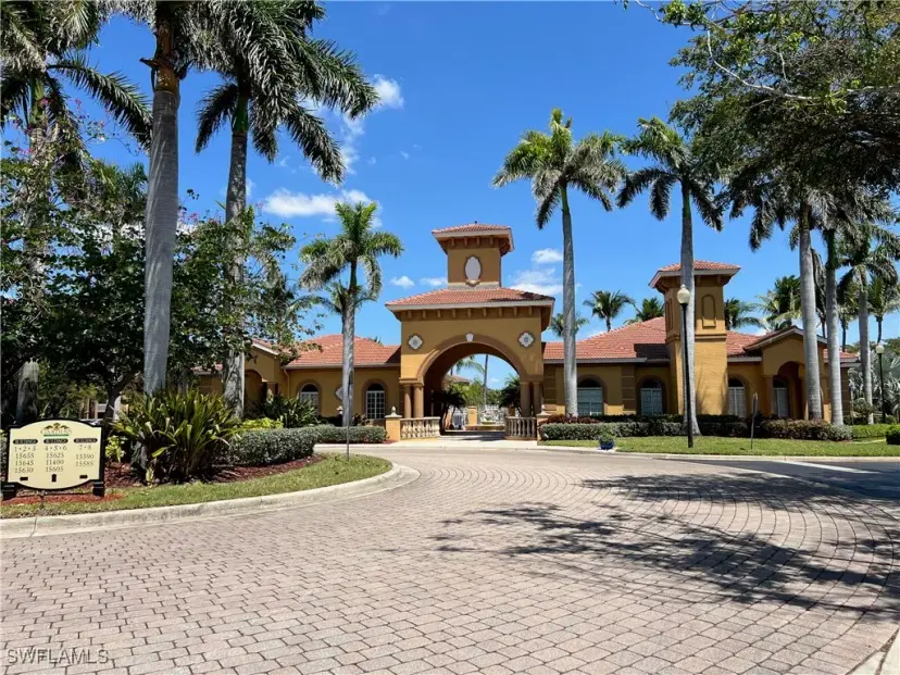 Picture of 15585 Ocean Walk Cir 216, Fort Myers FL 33908
