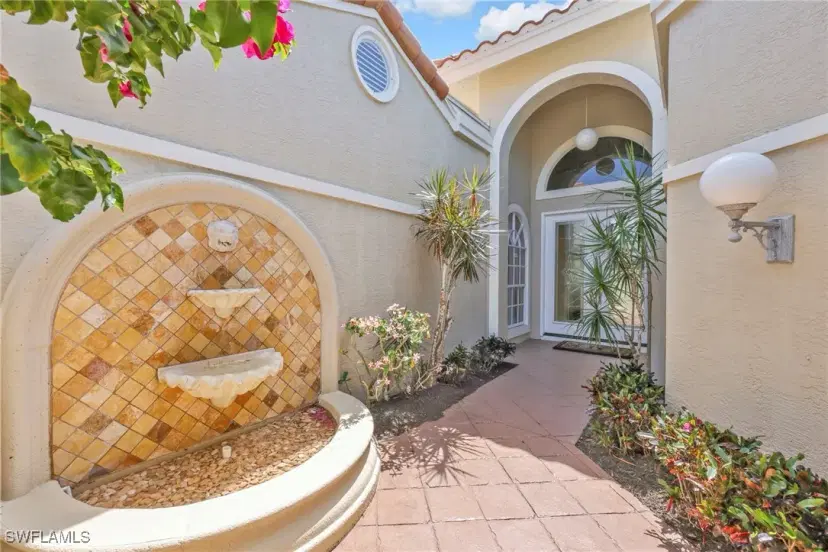 Picture of 172 Via Napoli, Naples FL 34105