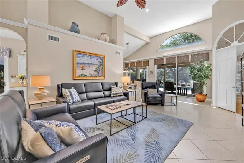 Picture of 172 Via Napoli, Naples FL 34105