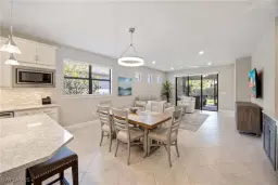 Picture of 7650 Jacaranda Ln, Naples, FL 34114