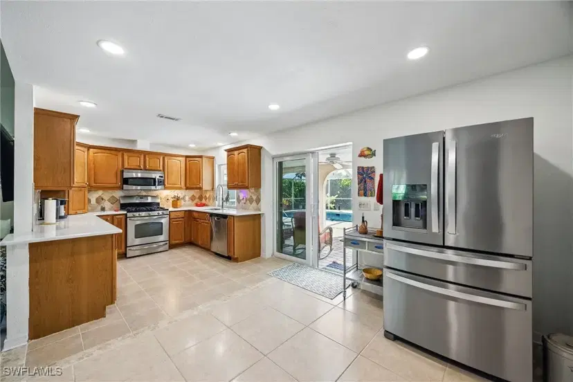 Picture of 422 SW 44Th Ter, Cape Coral FL 33914