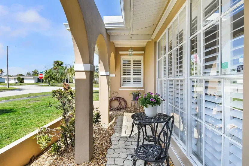 Picture of 835 SE Tierra Court, Port St Lucie FL 34983
